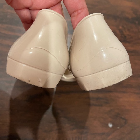 Salvatore Ferragamo Beige Sandals - Picture 7 of 8